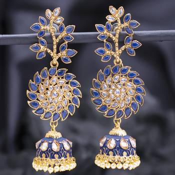 Blue pearl earrings 1