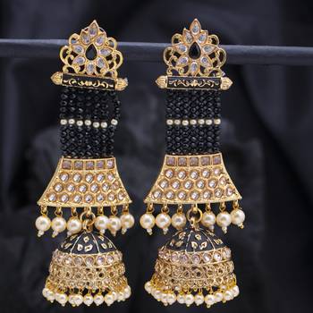 Grey pearl earrings 1