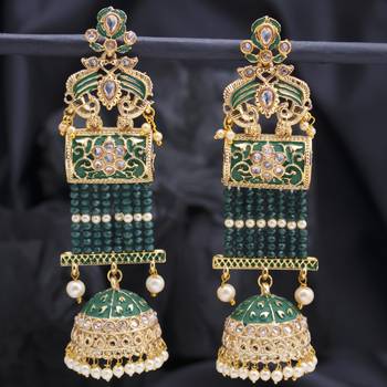 Green pearl earrings 1