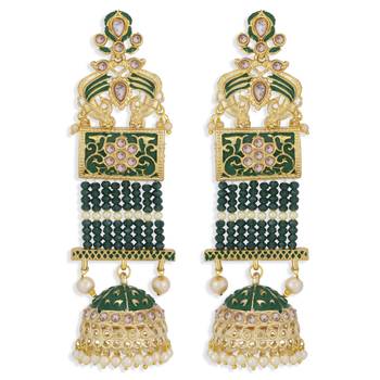 Green pearl earrings 2