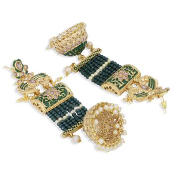 Green pearl earrings 3
