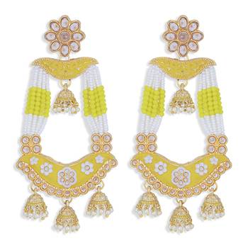 Yellow pearl earrings 2