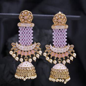 Peach pearl earrings 1
