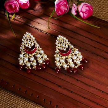 Maroon pearl earrings 1