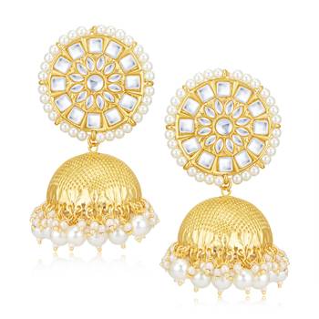 Gold pearl earrings 2