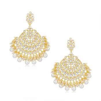 Gold pearl earrings 2