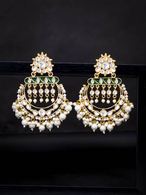 Green pearl earrings 1