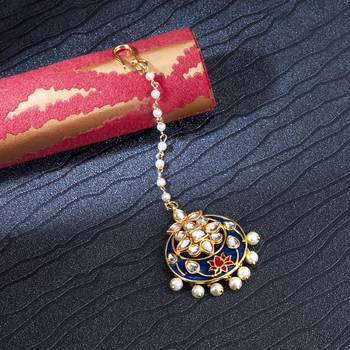 Multicolor pearl maang tikka 1