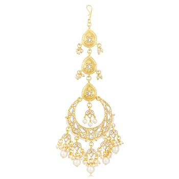Gold pearl maang tikka 2