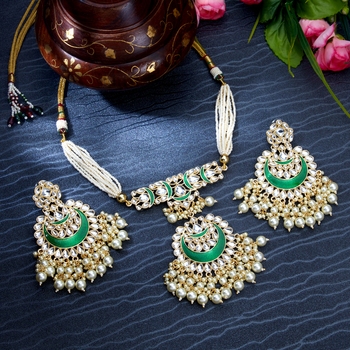 Green pearl necklace sets - Sukkhi 