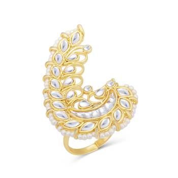 Gold pearl rings 2