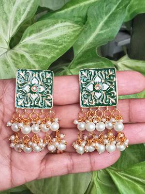 Green party-jewellery 1