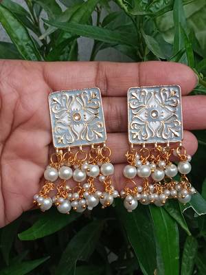 Grey party-jewellery 1