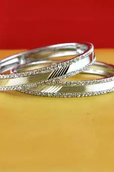 gold platted bangles size-2.4,2.6,2.8