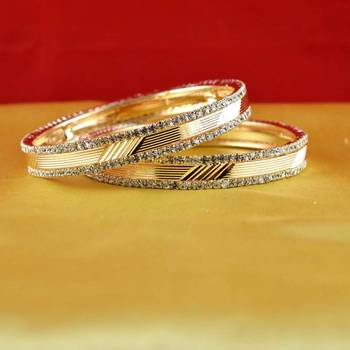 gold platted bangles size-2.4,2.6,2.8 1