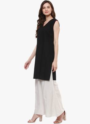 Black plain cotton long-kurtis 3