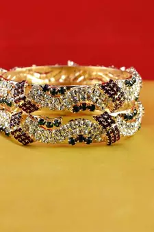gold platted bangles size-2.4,2.6,2.8