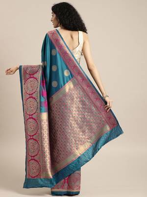 green woven silk saree with blouse 2
