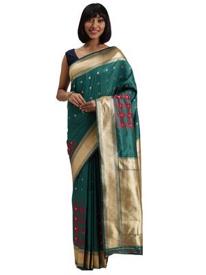 green woven silk saree with blouse 1