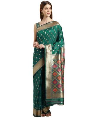 green woven silk saree with blouse 1
