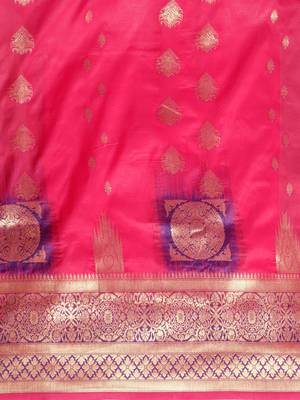 red woven kanchipuram silk saree with blouse 3
