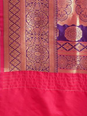red woven kanchipuram silk saree with blouse 4