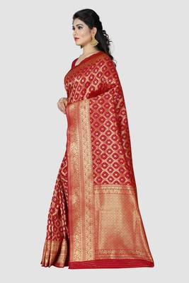 red woven silk saree with blouse 3