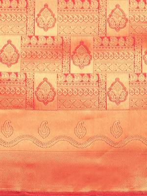 red woven silk saree with blouse 3