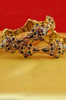 gold platted bangles size-2.4,2.6,2.8