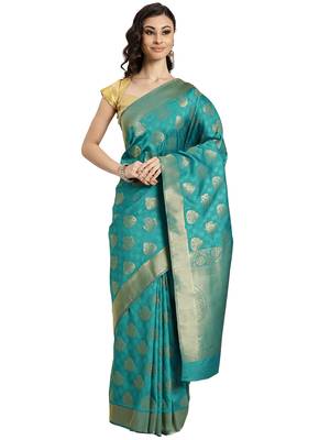 green woven  silk saree with blouse 1