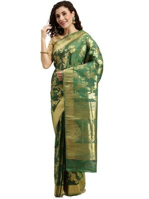 green woven  silk saree with blouse 1