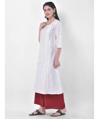 White Embroidered A-line Kurta 3