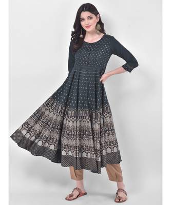 Oxford Green Printed Flared Kurta 1