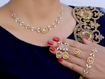 Attractive jewellery set for Girls and womens 1