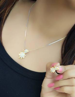 Traditional stylish necklace for Girls 1
