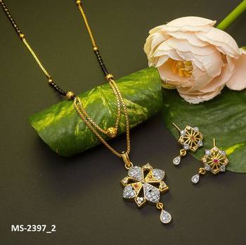 Traditional stylish necklace for Girls 1