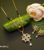 Traditional stylish necklace for Girls