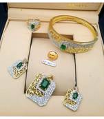 Attractive jewellery set for Girls and womens