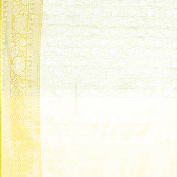 Green woven kanchipuram silk saree with blouse 4