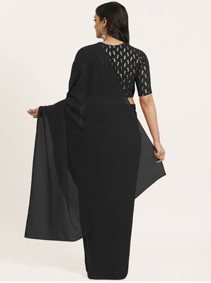 Black plain georgette saree with blouse 2