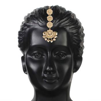 Traditional Matte Finish Floral Beaded Manng Tikka Studded with Kundan & Faux Pearls for Women/Girls 1