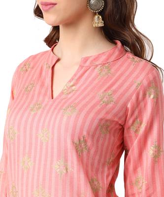 Peach Cotton Straight Printed Kurta Skirt Set 4
