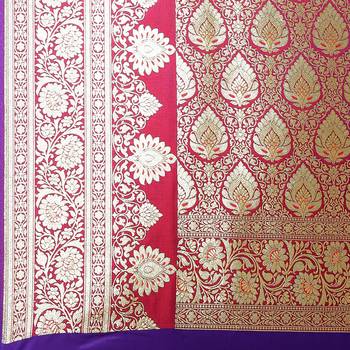Red woven satin saree with blouse 4