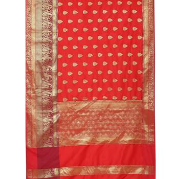 Red woven cotton saree with blouse 5