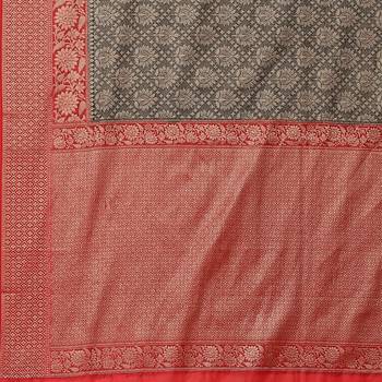 Black woven cotton saree with blouse 3