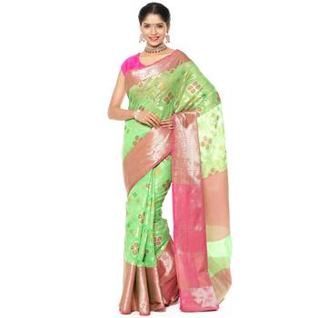 Green woven art silk saree with blouse 2
