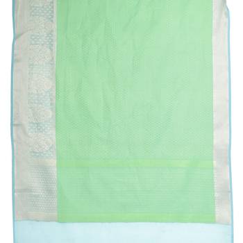 Green woven art silk saree with blouse 4