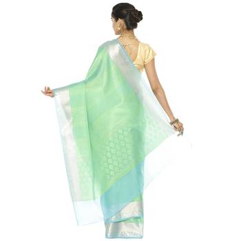 Green woven art silk saree with blouse 3