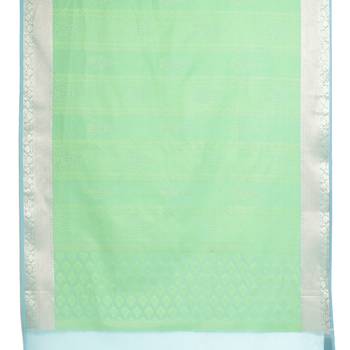 Green woven art silk saree with blouse 4