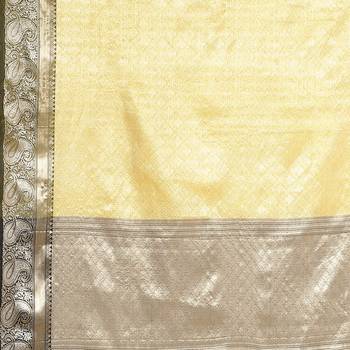 Beige woven art silk saree with blouse 5